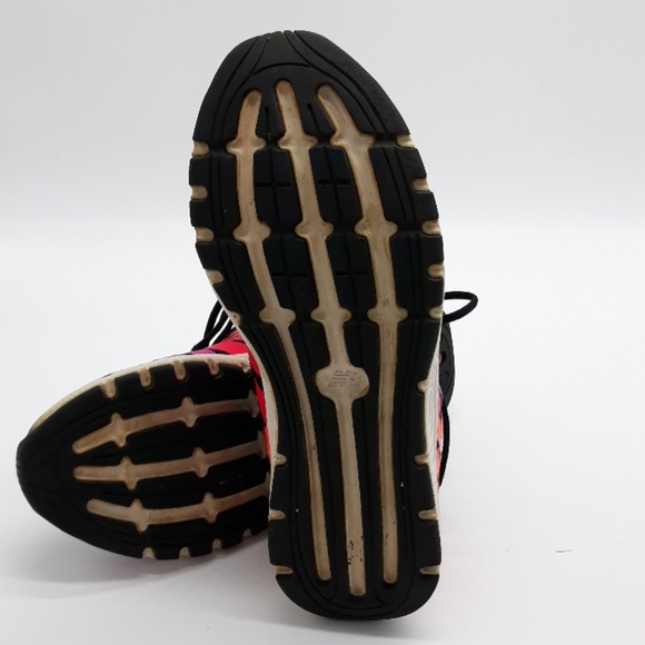 New Balance 811 Black Sneakers Sz 6 1/2 - Picture 6 of 8